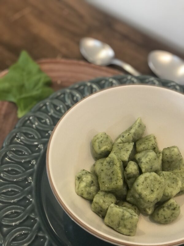 Gnocchi de Ricota com Espinafre